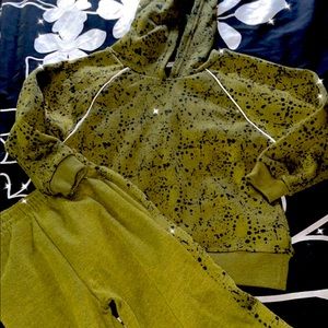 Two Piece sweat pants set